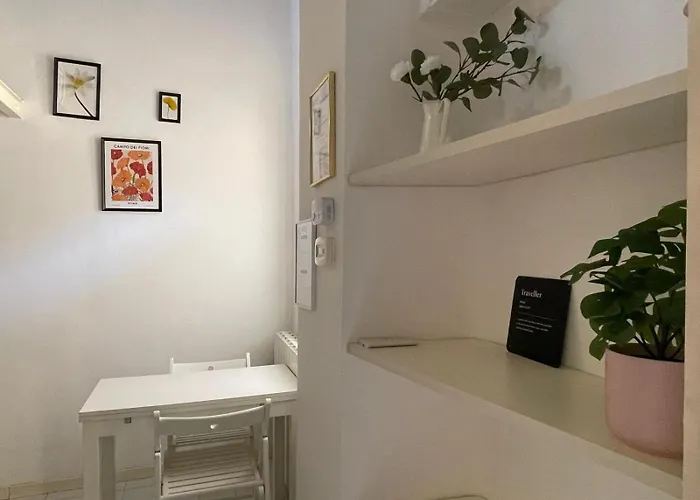 Civico 13 - Immobili E Soluzioni Rent Daire *