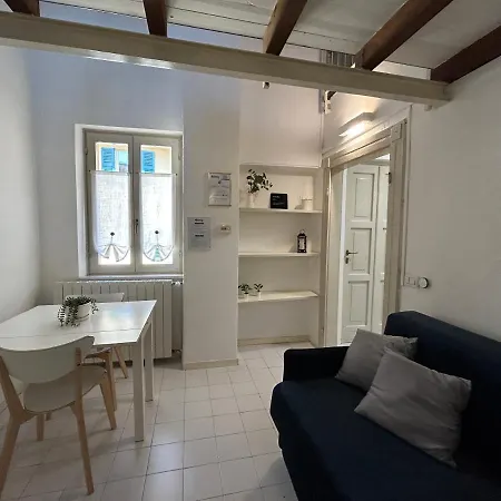 Civico 13 - Immobili E Soluzioni Rent Lägenhet